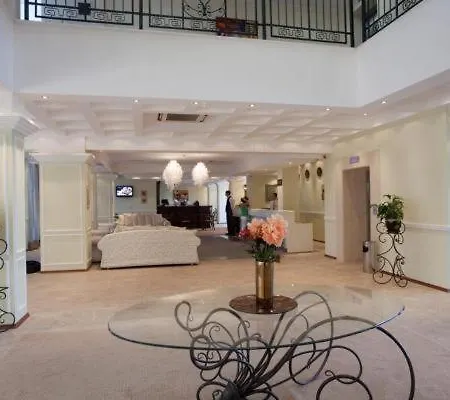 One Bedroom דירה פומורי